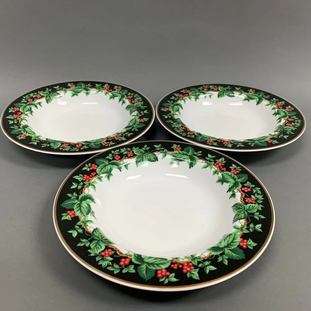 Holiday Bouquet Waverly Soup‎ Cereal Bowls Holly Berries 9 Gold Trim Lot of 3